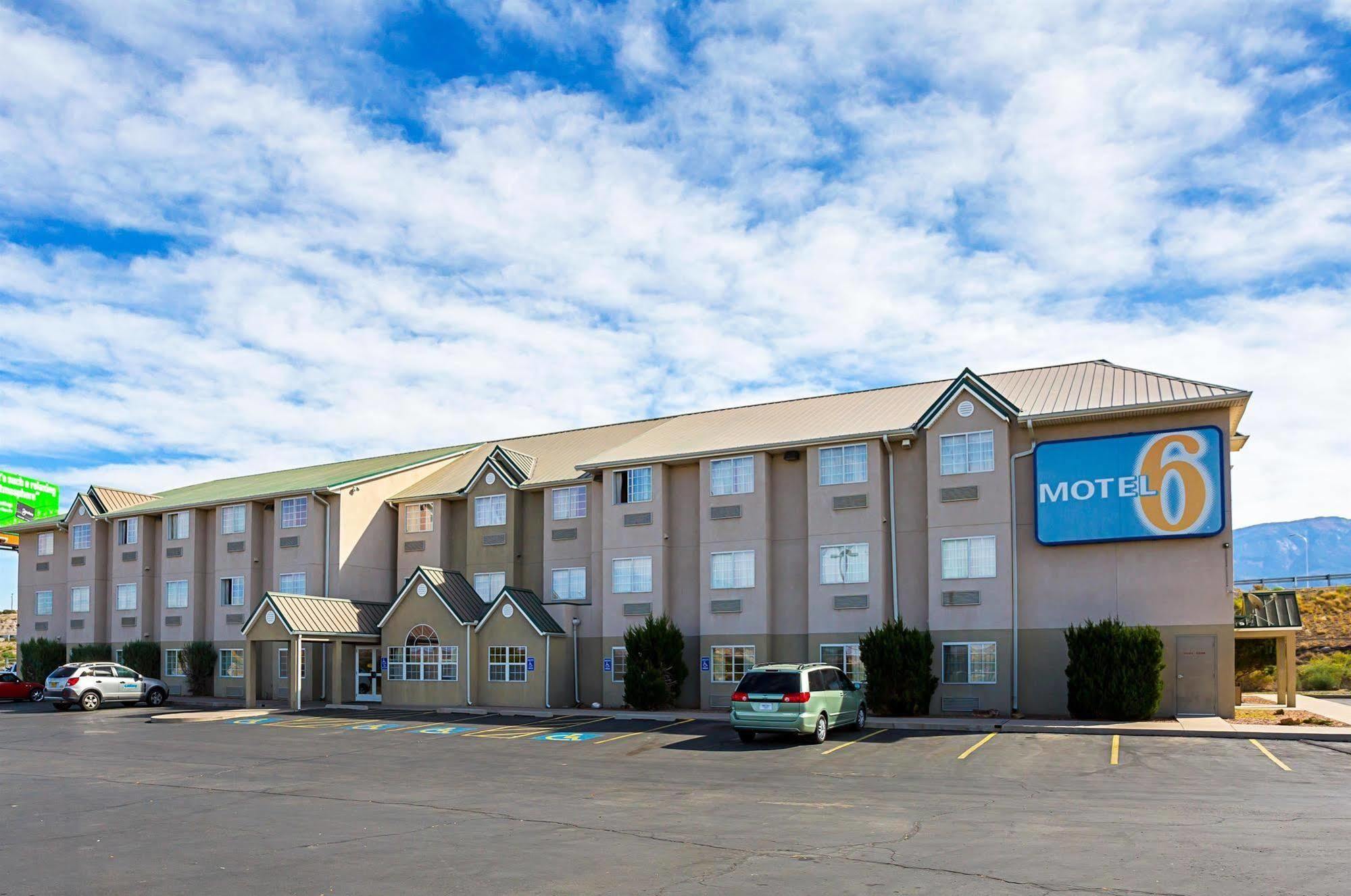 Motel 6-Bernalillo, Nm エクステリア 写真